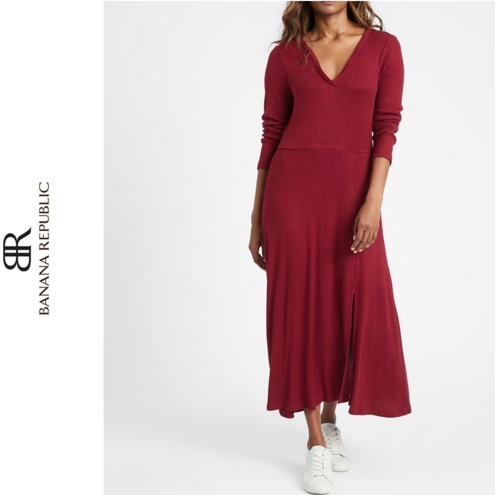 Banana Republic Ribbed-Knit Midi Dress M